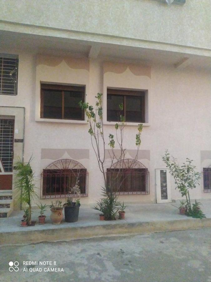 شقة Duplex Pour Famille Seulement فاس المظهر الخارجي الصورة